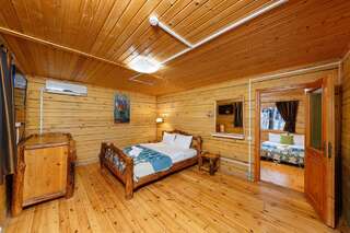 Отель Sky Land Camping & Resort Кишинёв Апартаменты с балконом-2