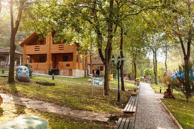 Отель Sky Land Camping & Resort Кишинёв-3